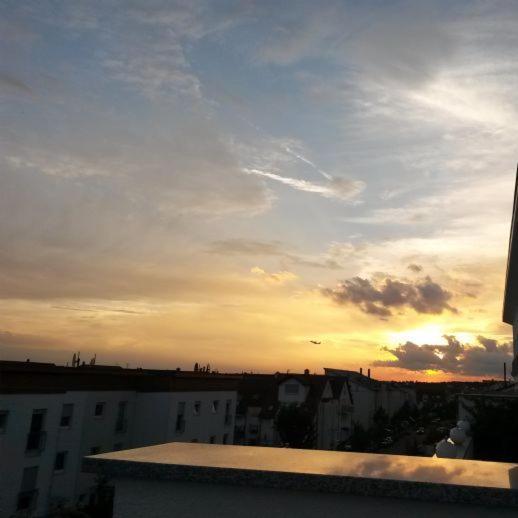 Traumwohnung Mit Grosser Dachterasse Mörfelden-Walldorf Exteriér fotografie